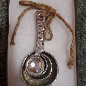 COPY - Pewter crosby and taylor measuring spoons